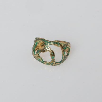 Gloomy Ring
