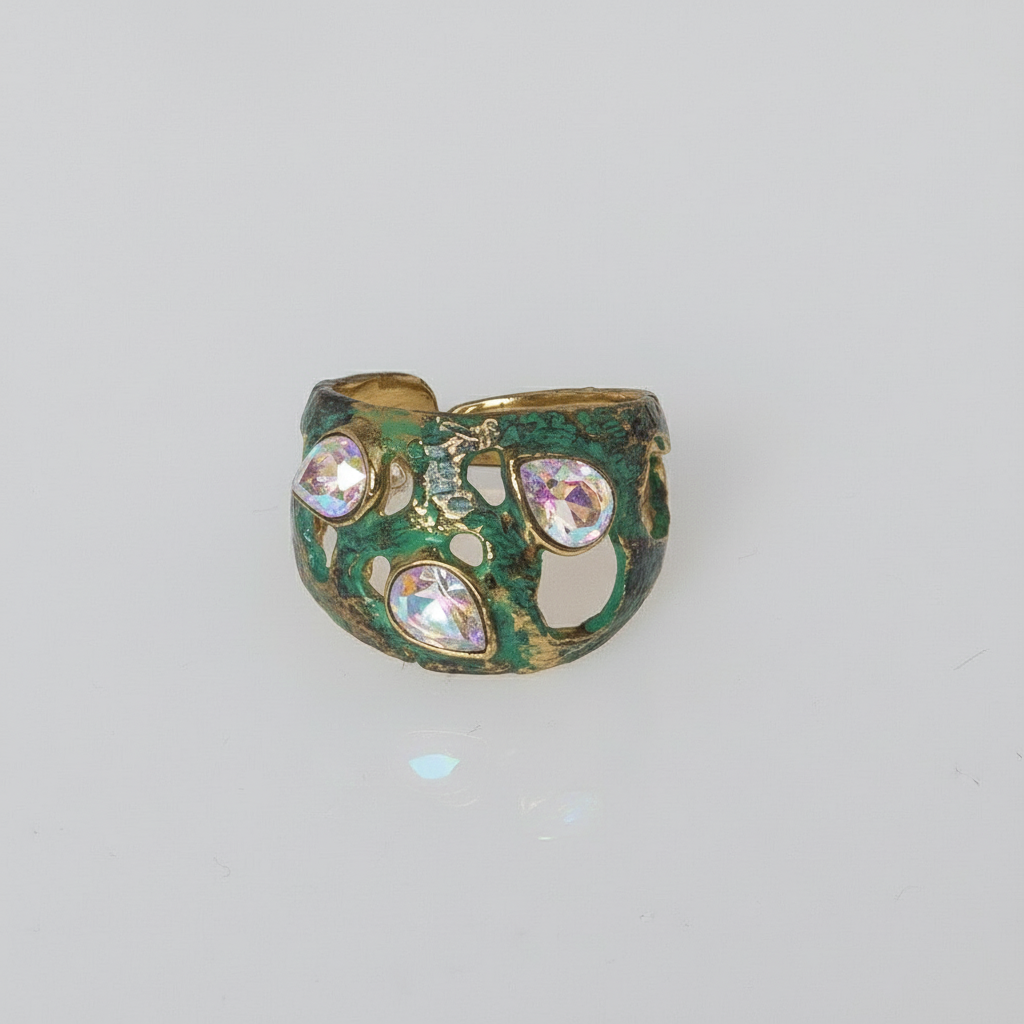 Gloomy Shiny Ring