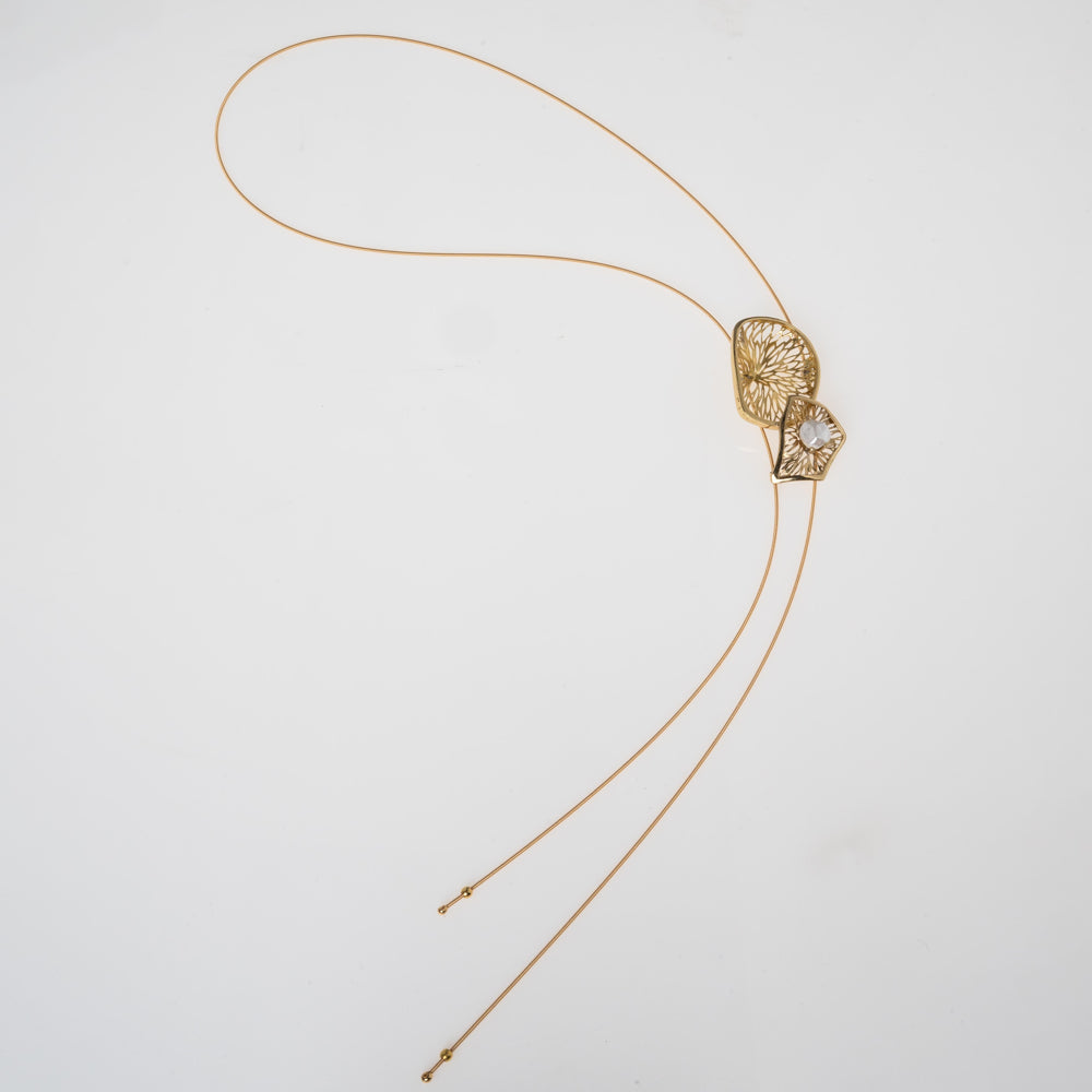 Lonng Lore Necklace