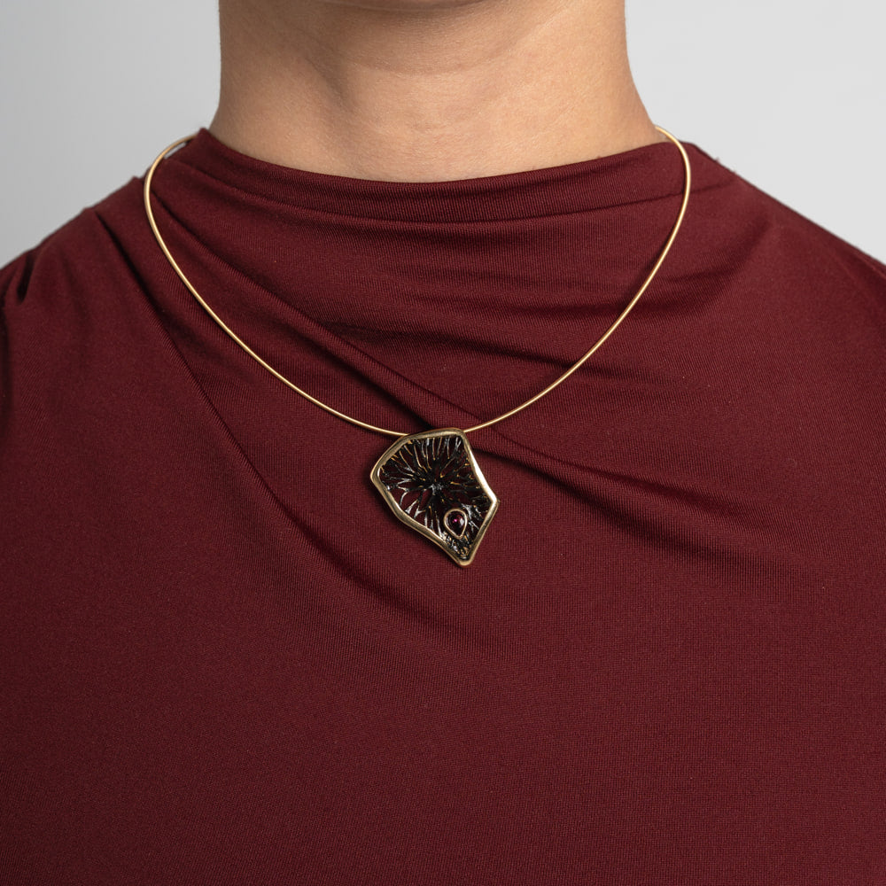 Hover Necklace