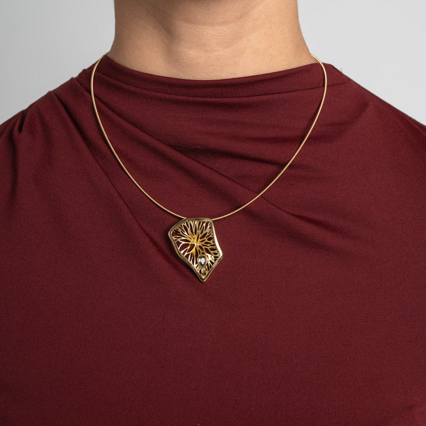 Hover Necklace