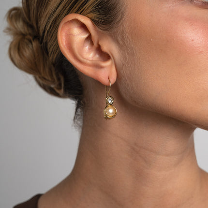 Earrings-Brass-White Crystal-Creamrose Light Pearl