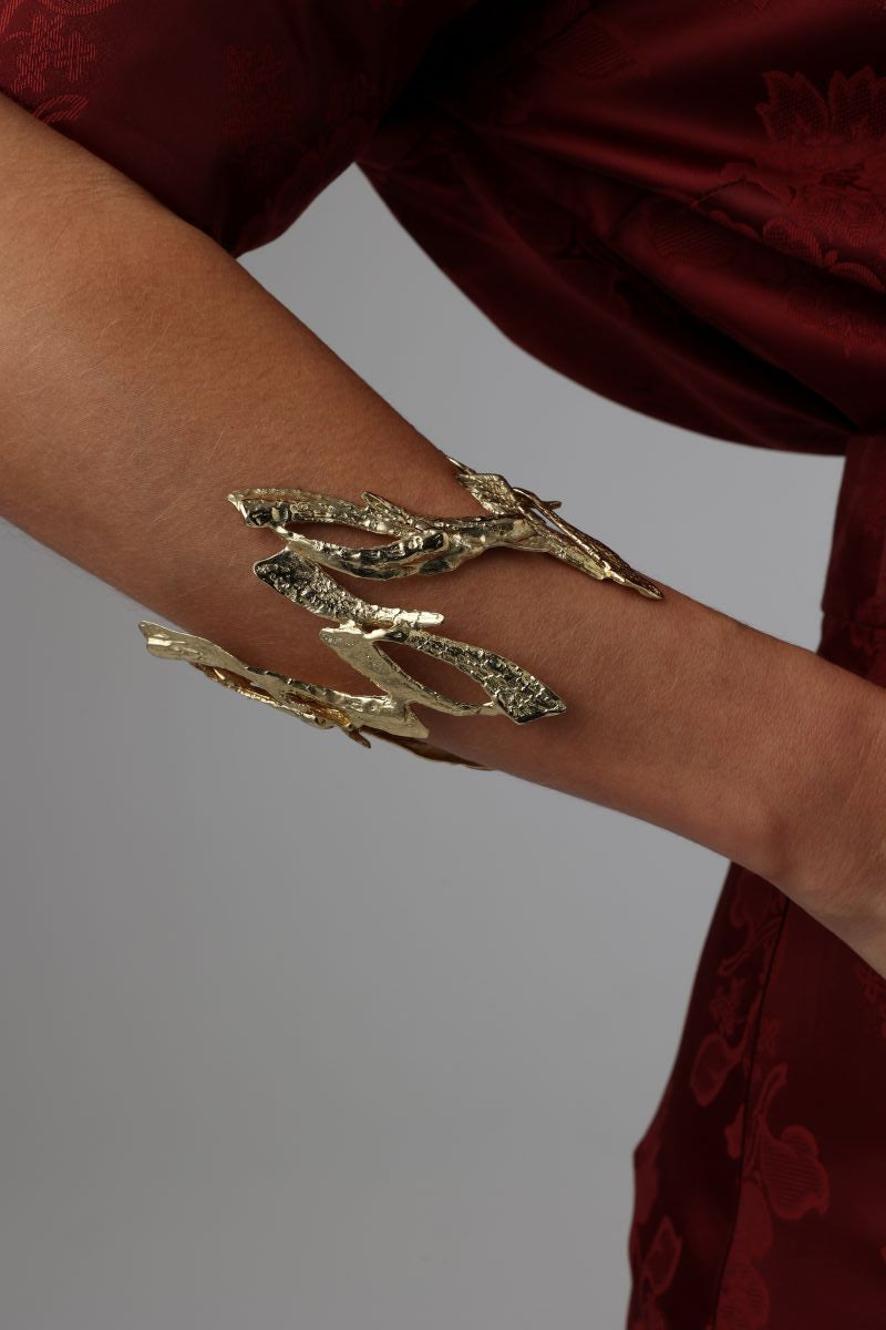 Double Nera Bracelet close-up — handmade brass sculptural double cuff bracelet with organic branching texture
