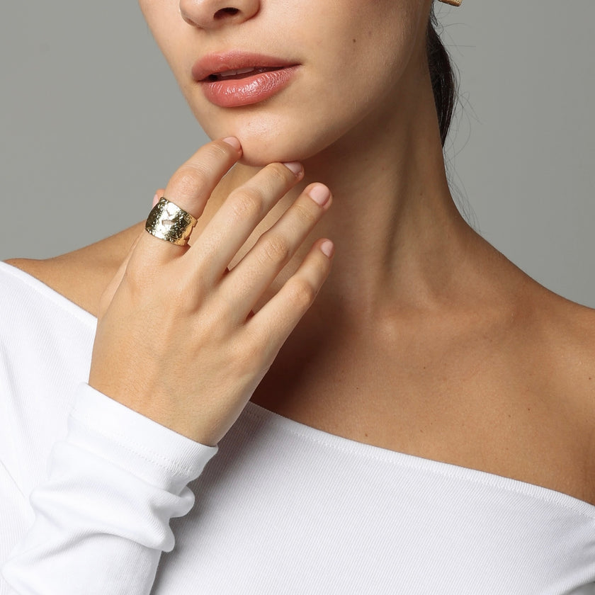 Coral Simple Ring Handmade | Kalliope Jewelry