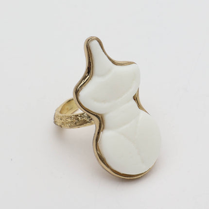 Silhouette Ring