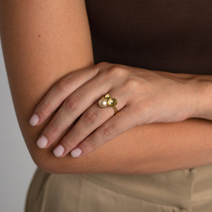 Sila Ring