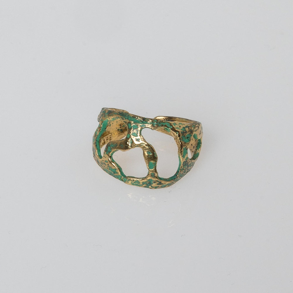 Gloomy Ring