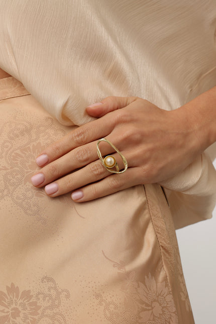 Aeris Ring Handmade | Kalliope Jewelry