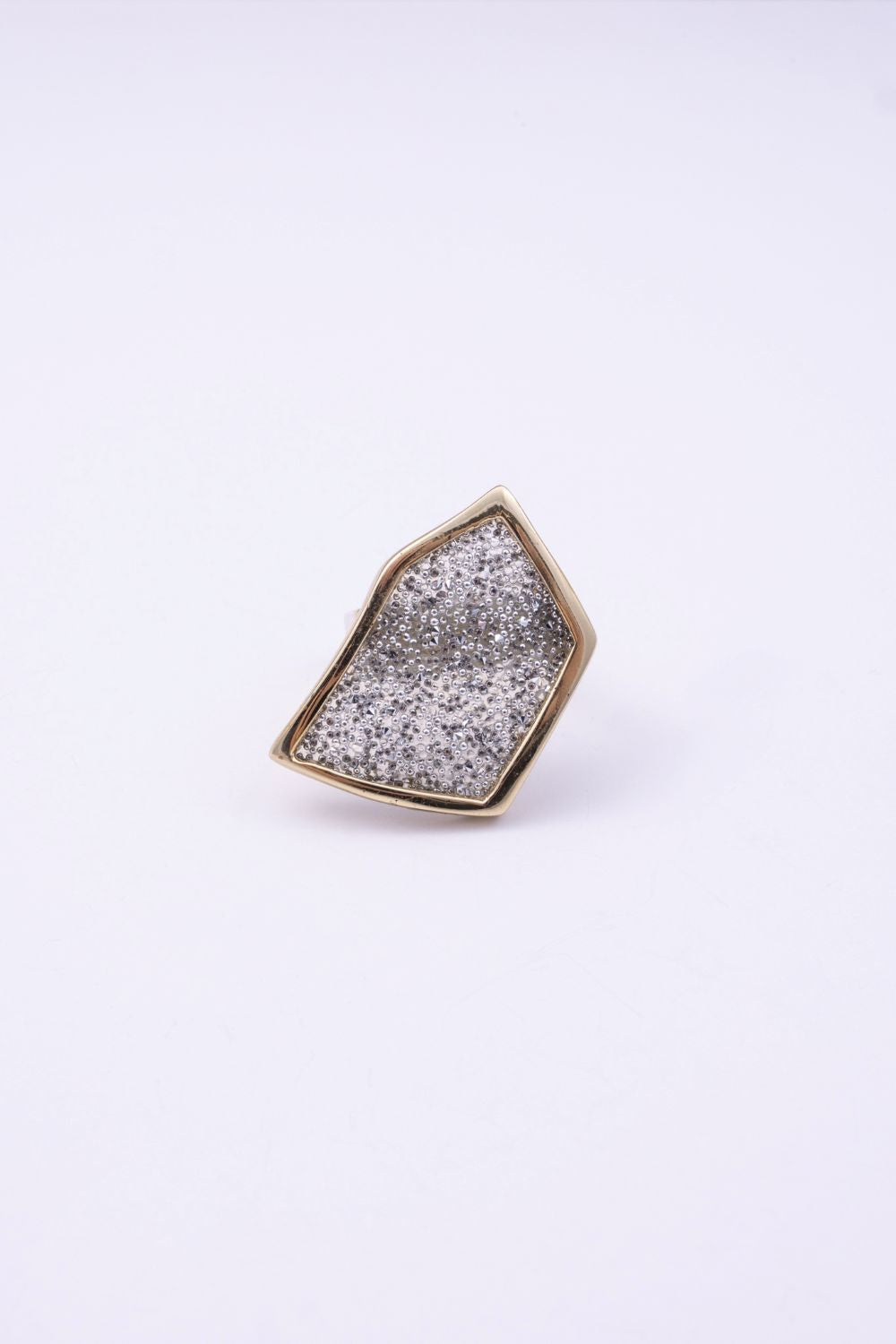 Front view of Glitter Kiss crystal ring with bold gold frame
