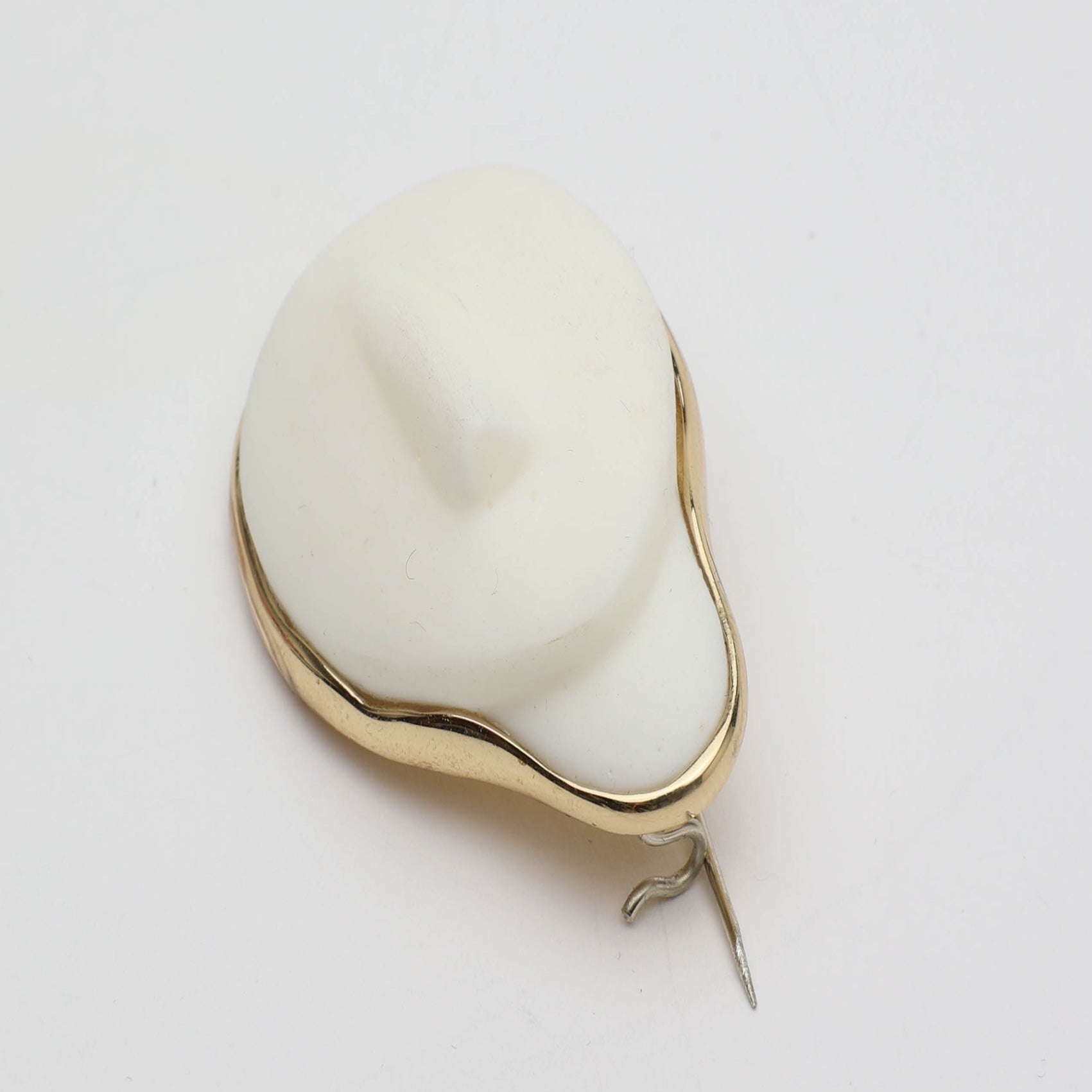 Persona Pin