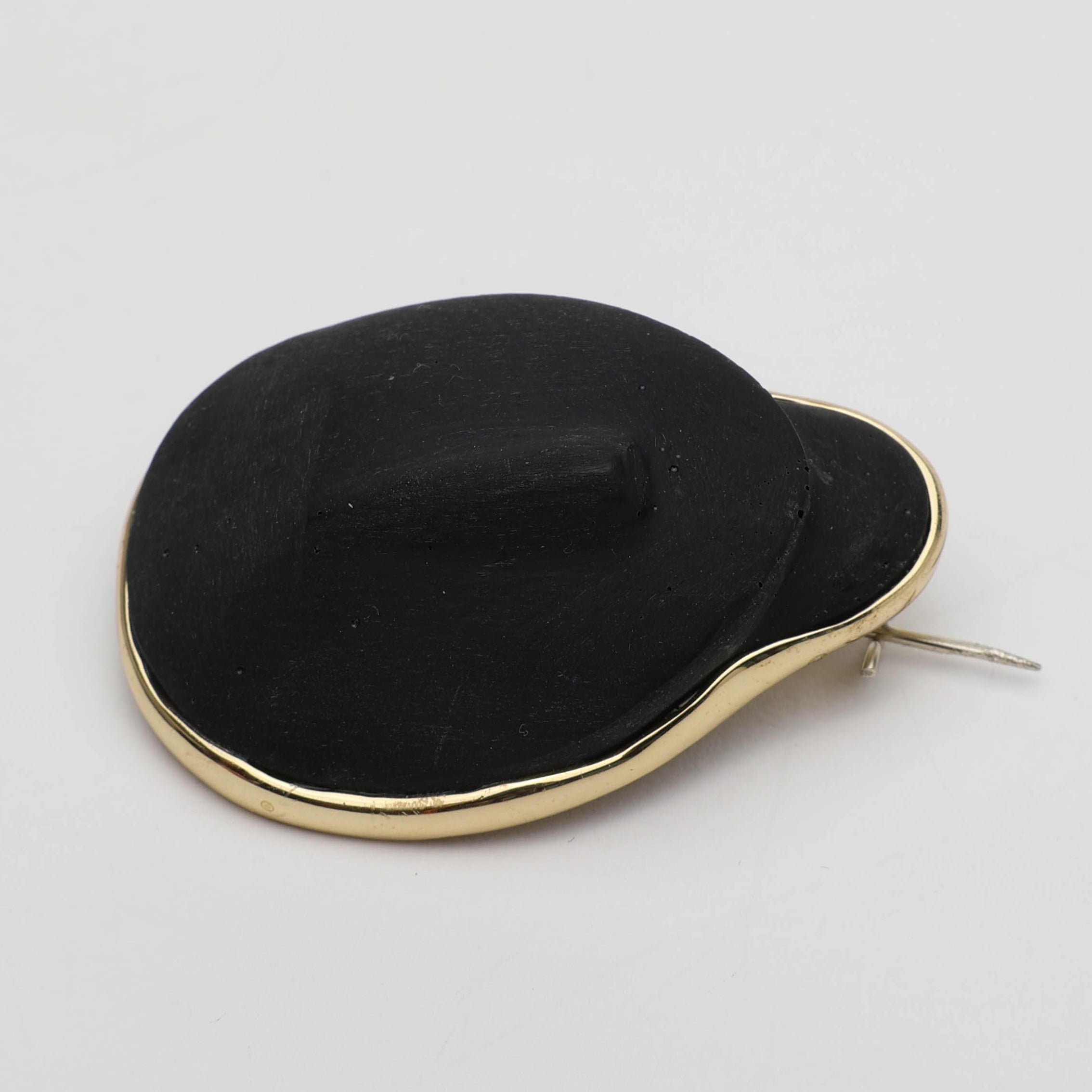 Persona Pin