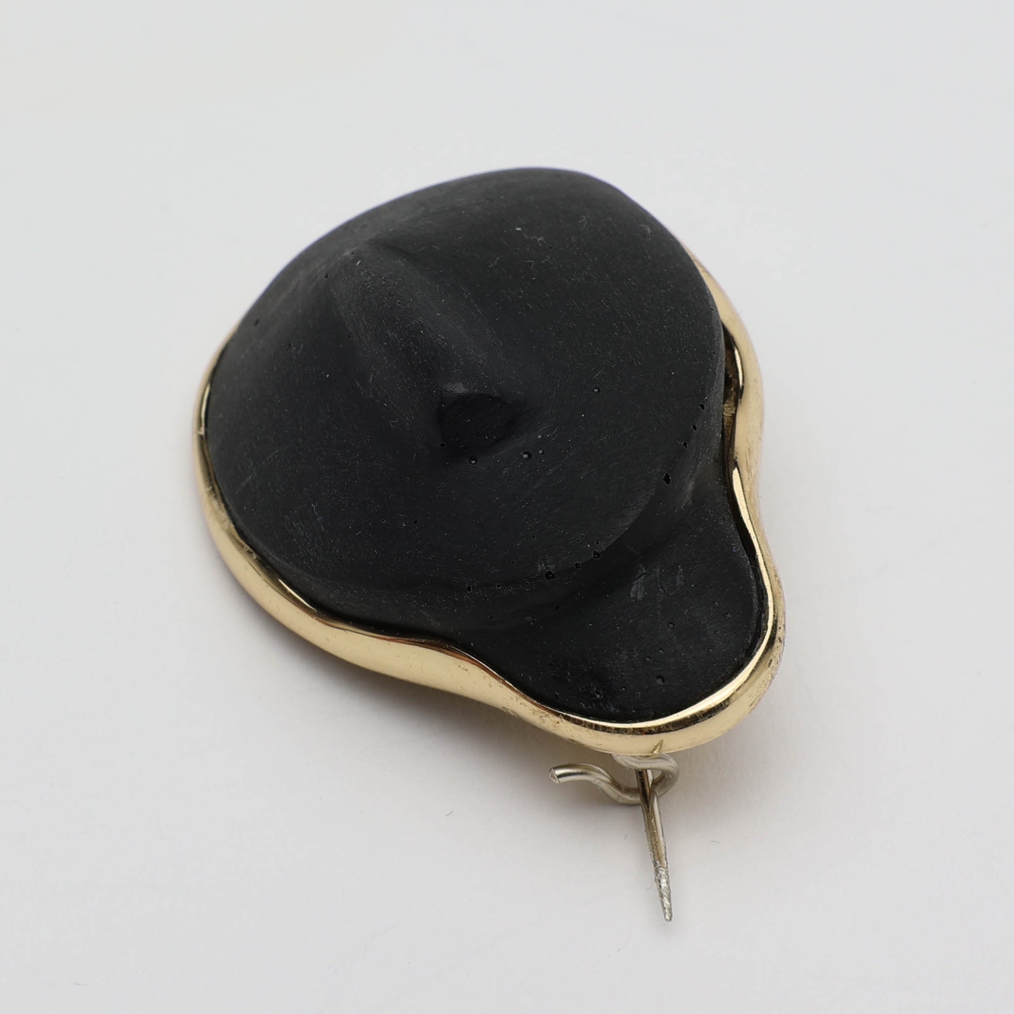 Persona Pin