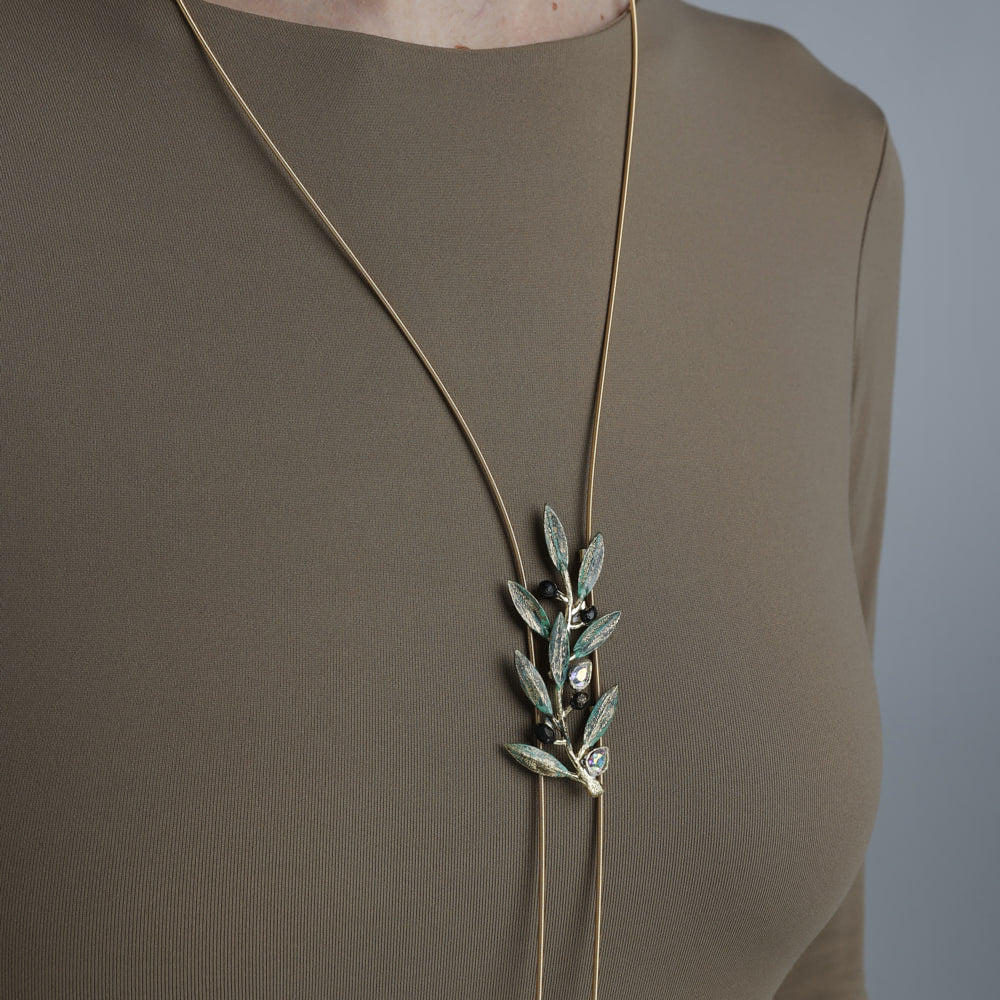 Olivine Long Necklace