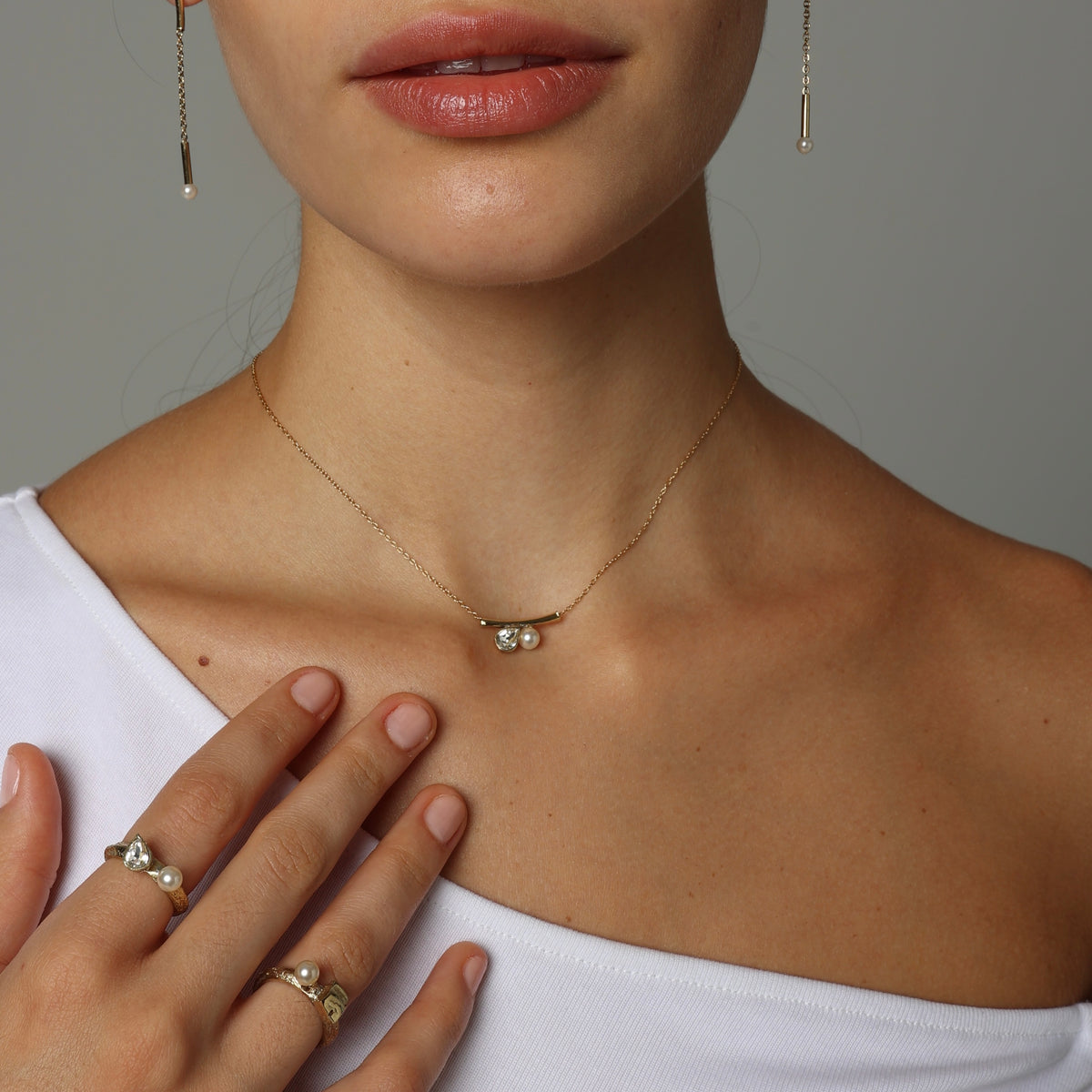 Gleam Necklace