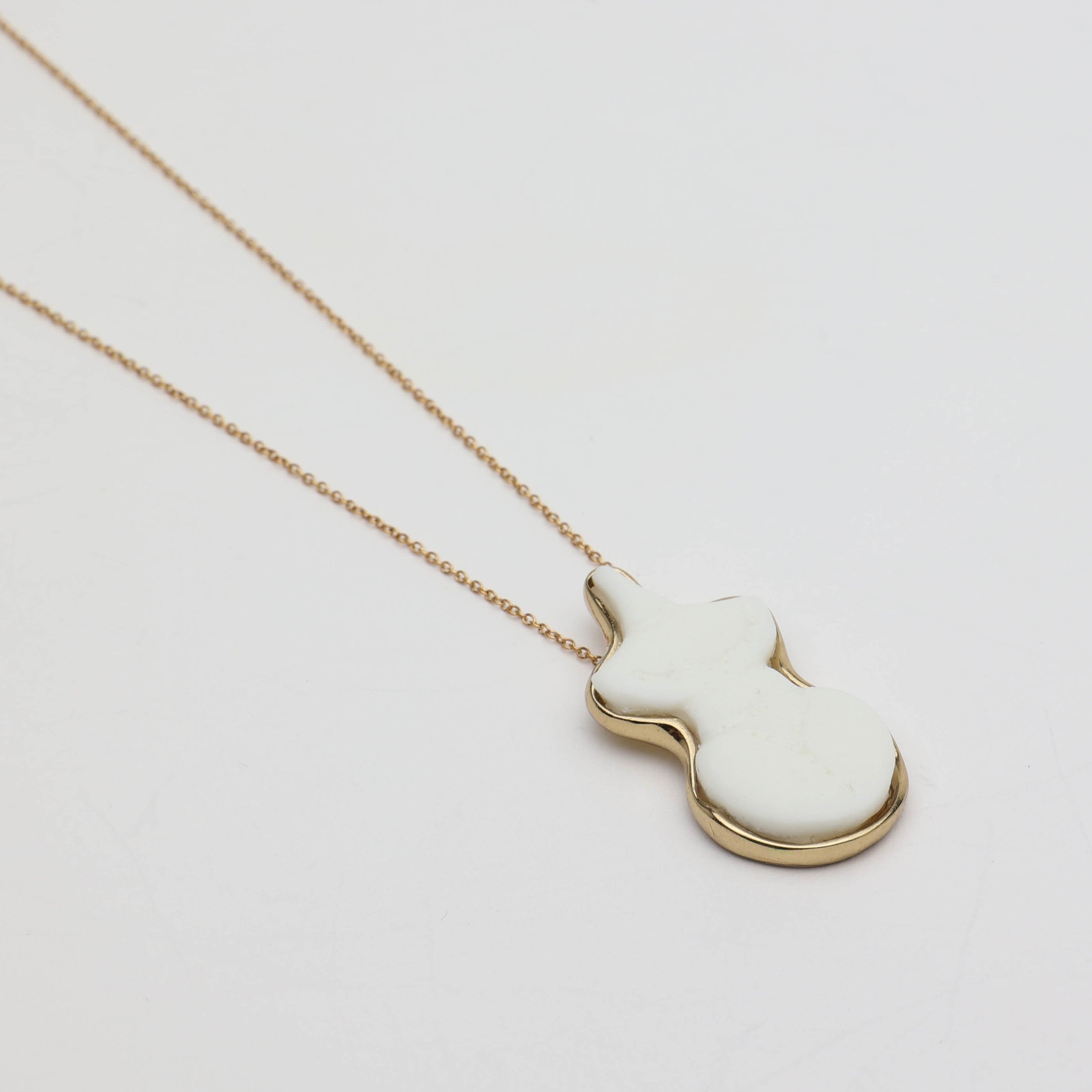 Silhouette Necklace