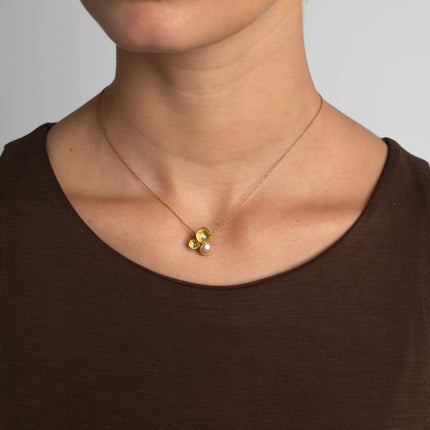 Sila Necklace