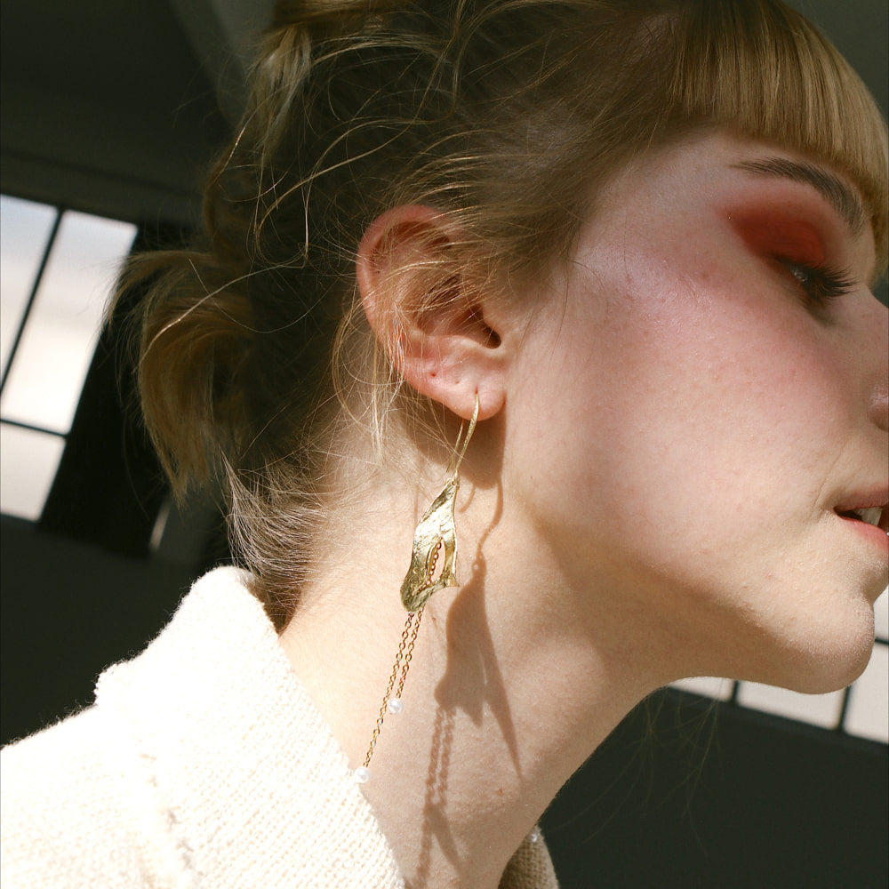 Lily Earrings