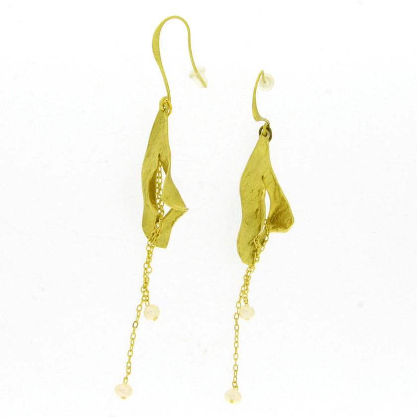 Lily Earrings