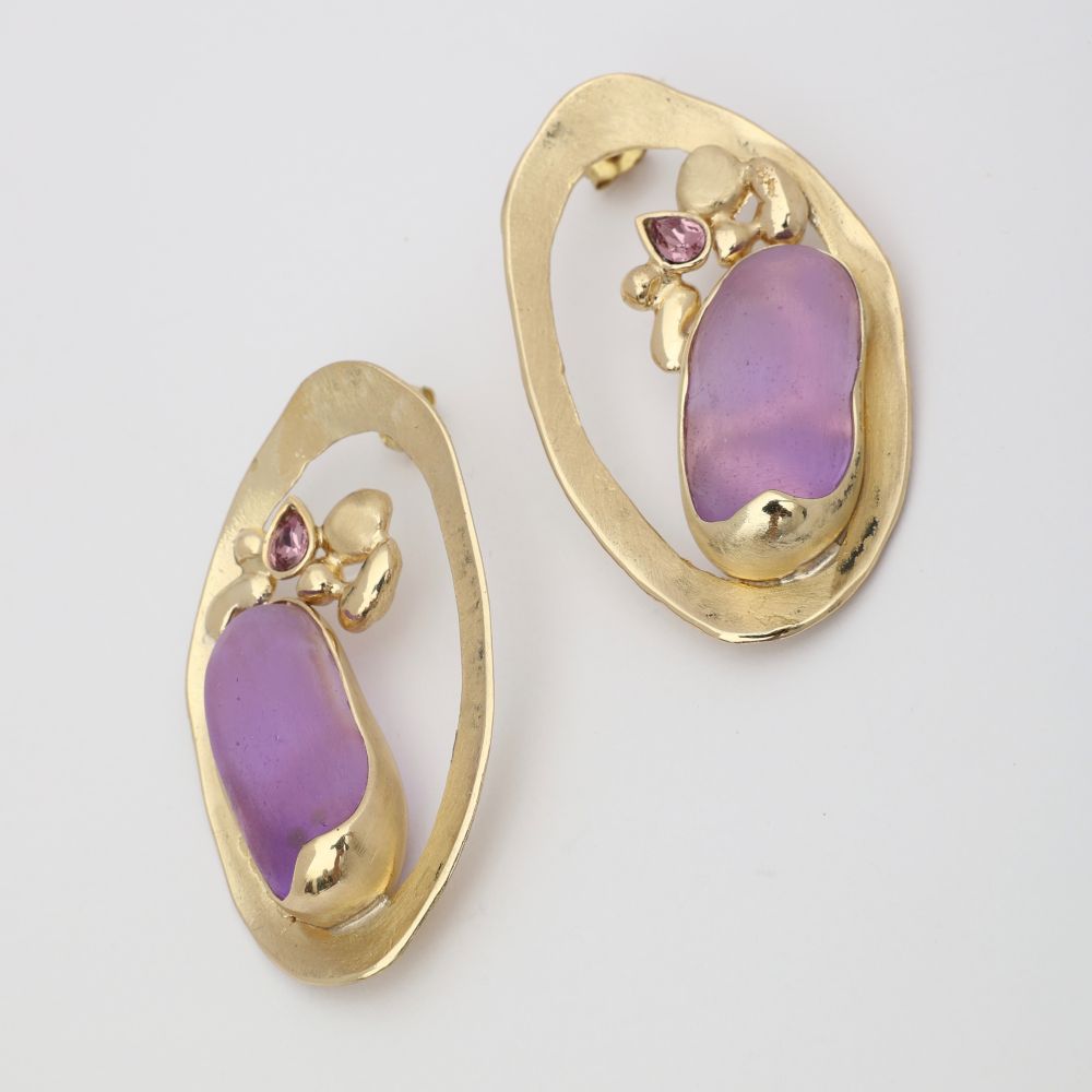 Pulse Earring — handmade brass gemstone earrings with oval frame and raw stone, crystal accent flat lay