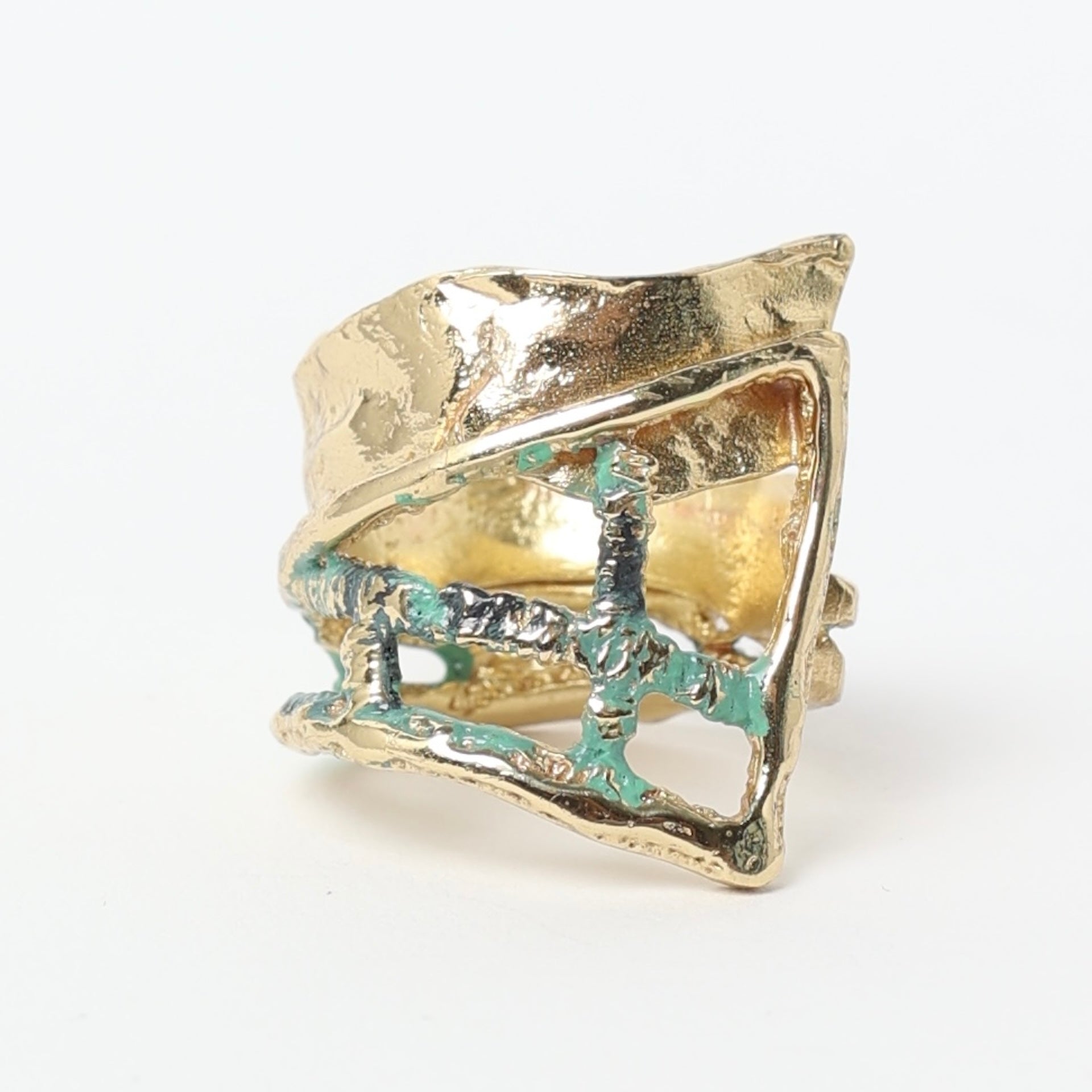 Bead Chevalier Ring