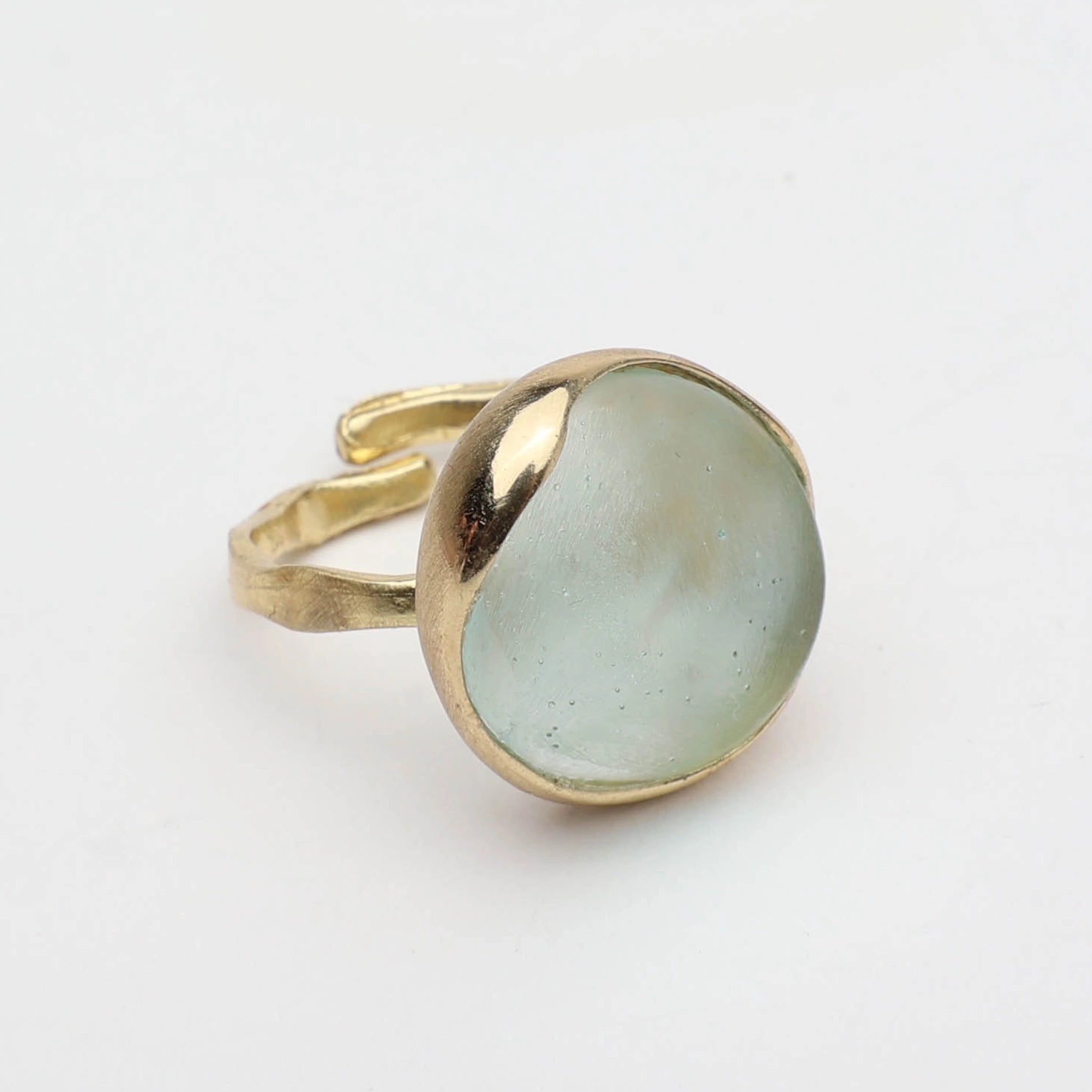 Stonekiss Ring