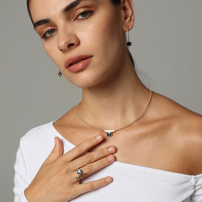 Royal Small Asymmetric Ring