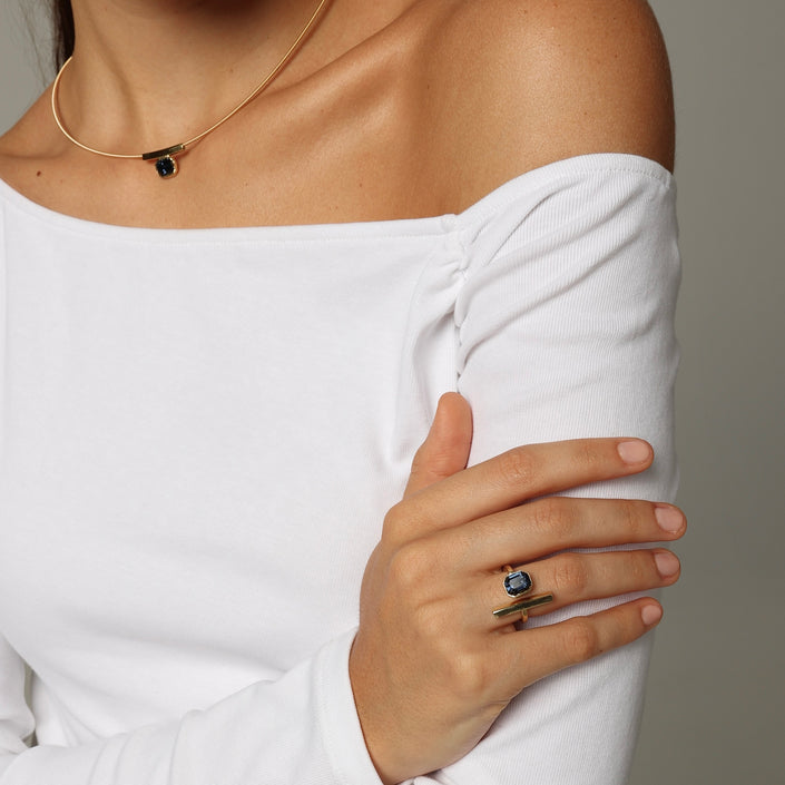 Royal Small Asymmetric Ring