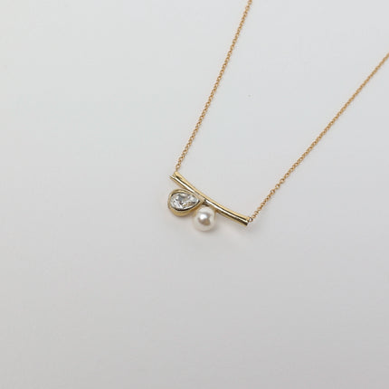 Gleam Necklace